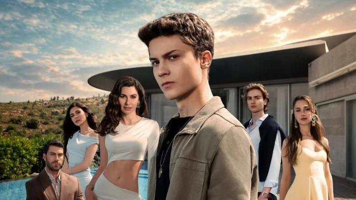 مسلسل في السابعة عشرة الحلقة 14 الرابعة عشر مترجمة ماي سيما